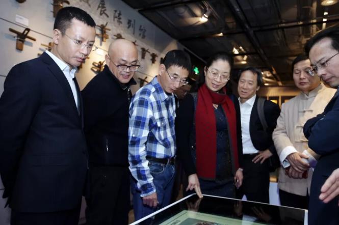 1514255892583209.jpg 3.jpg