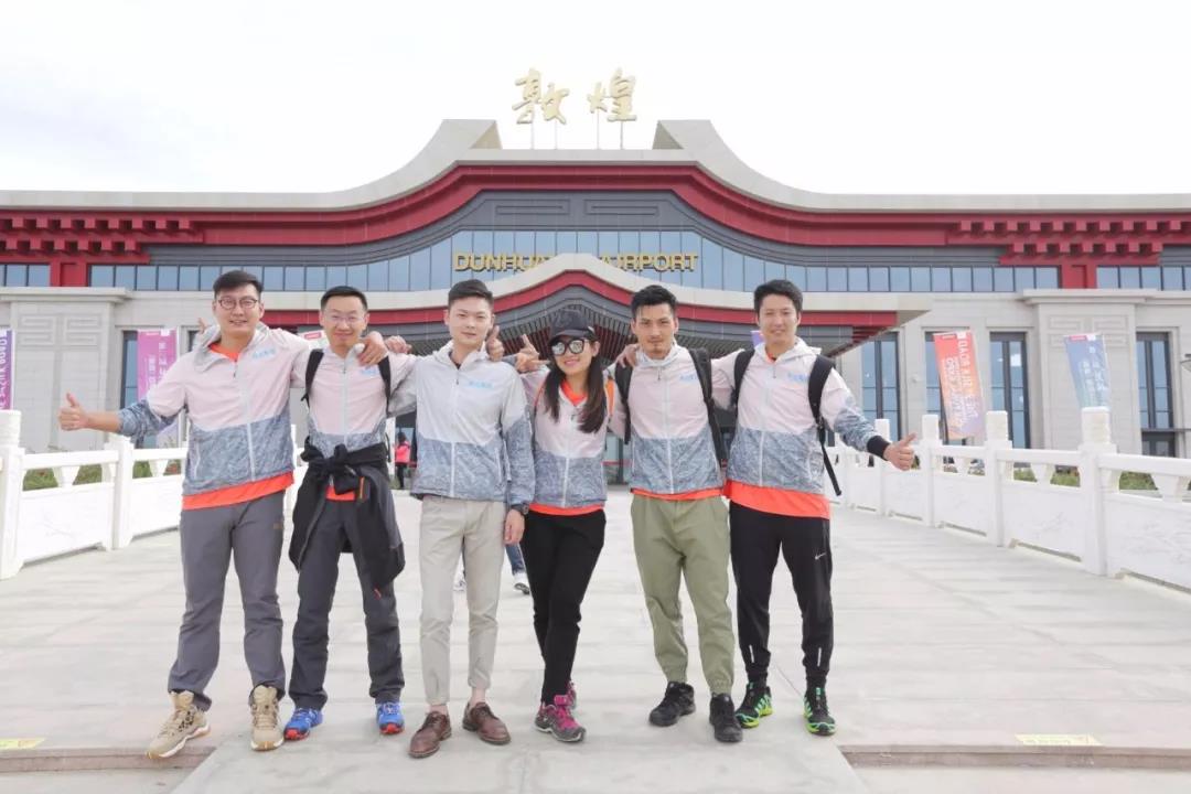 1537165635198806.jpg 1537165635198806.jpg